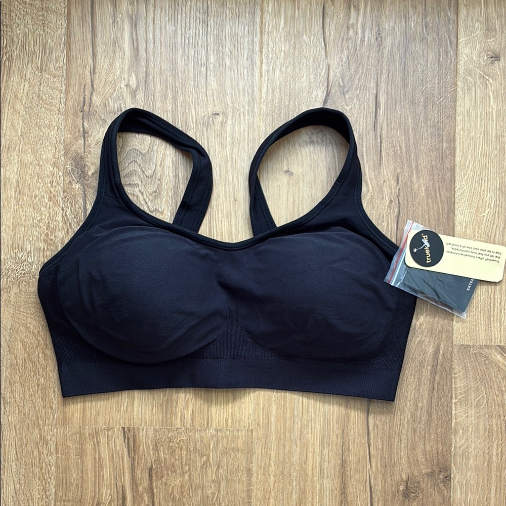 Seamless Black Sports Bra
